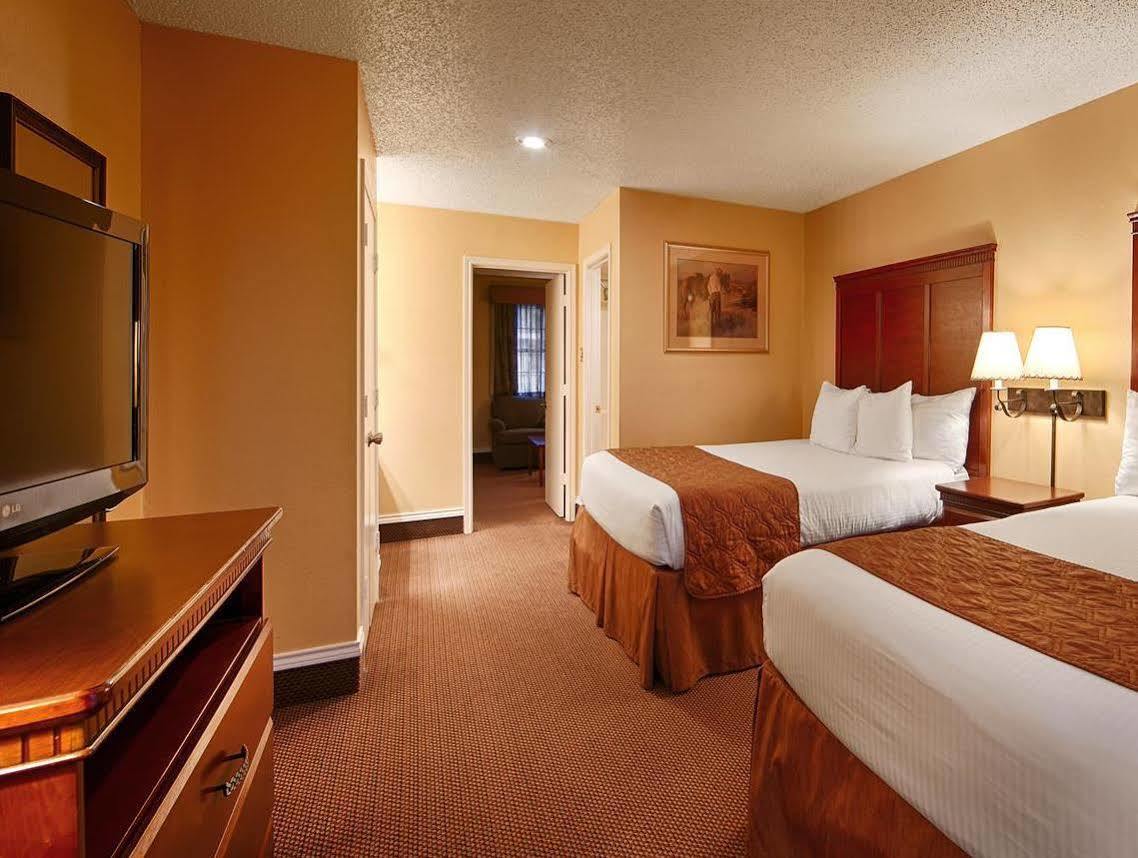Red Roof Inn & Suites Sulphur Springs Kültér fotó